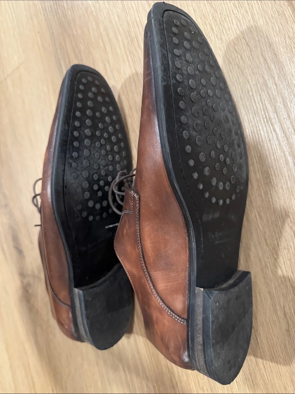 To Boot elegant dark